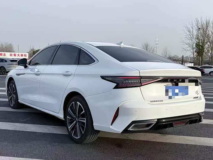 Фото 6 - Chery Arrizo 8