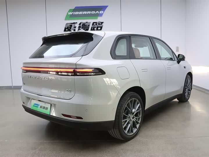 Фото 3 - Leapmotor C10