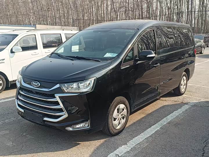 Фото 2 - JAC Refine M4