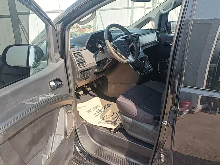 Фото 5 - JAC Refine M4