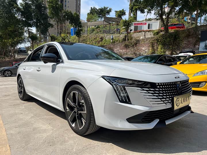 Фото 3 - Peugeot 508