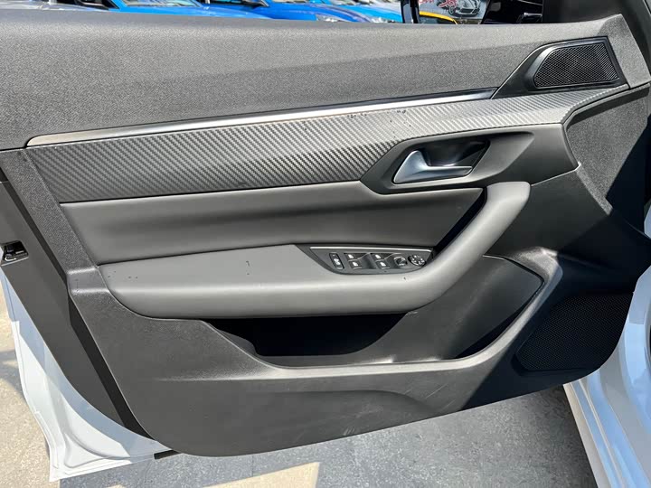 Фото 7 - Peugeot 508