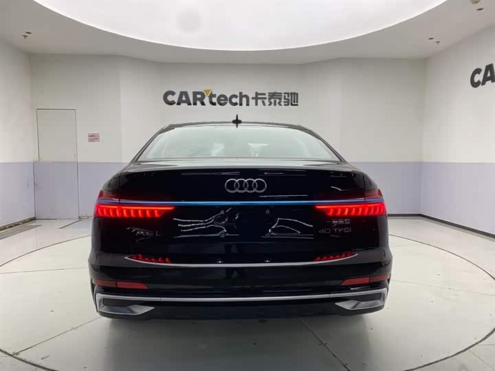 Фото 6 - Audi A6L