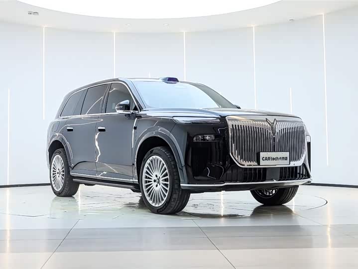 Фото 1 - Voyah Taishan