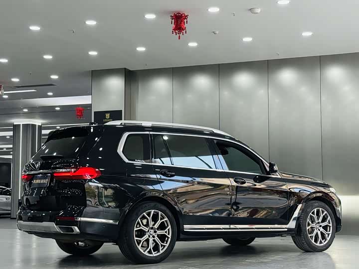 Фото 7 - BMW X7