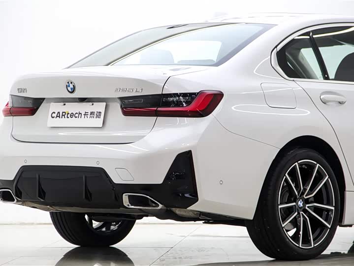 Фото 8 - BMW 3 Series