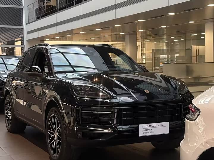 Фото 2 - Porsche Cayenne