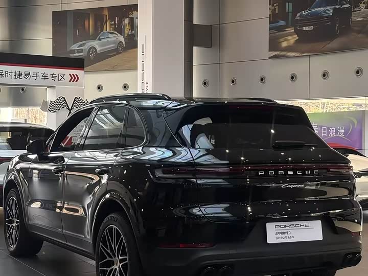 Фото 5 - Porsche Cayenne