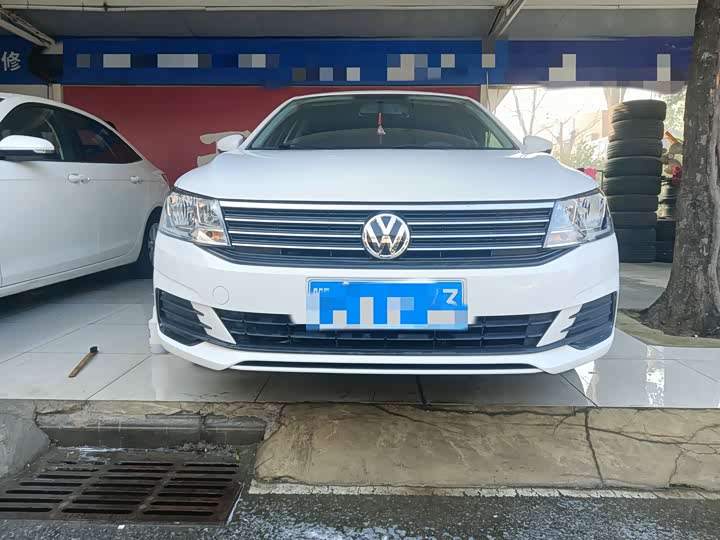 Фото 2 - Volkswagen Lavida