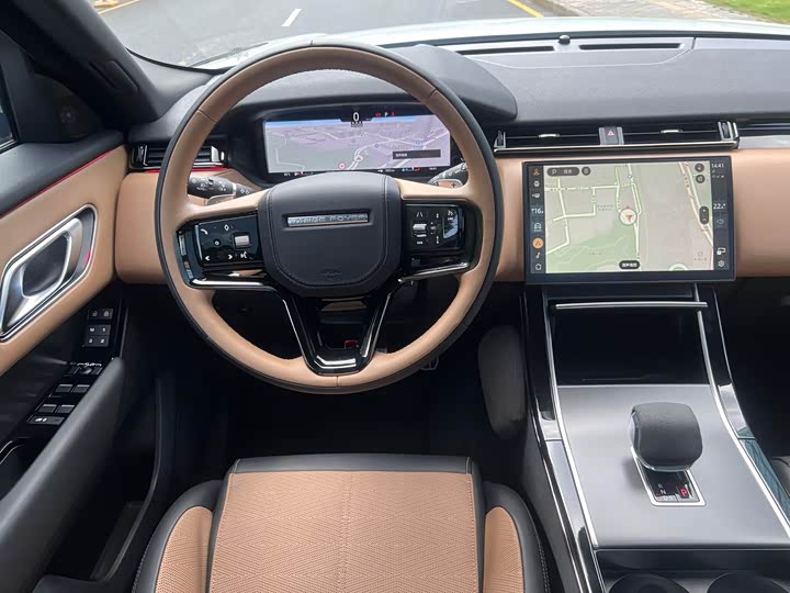 Фото 9 - Land Rover Range Rover Velar