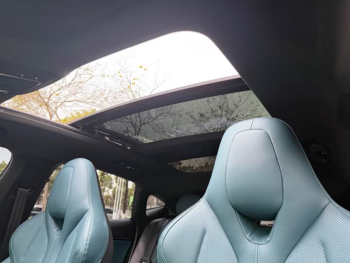 Фото 9 - MG Motor 7