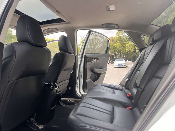 Фото 6 - Honda Crider