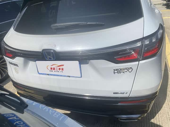 Фото 5 - Honda HR-V