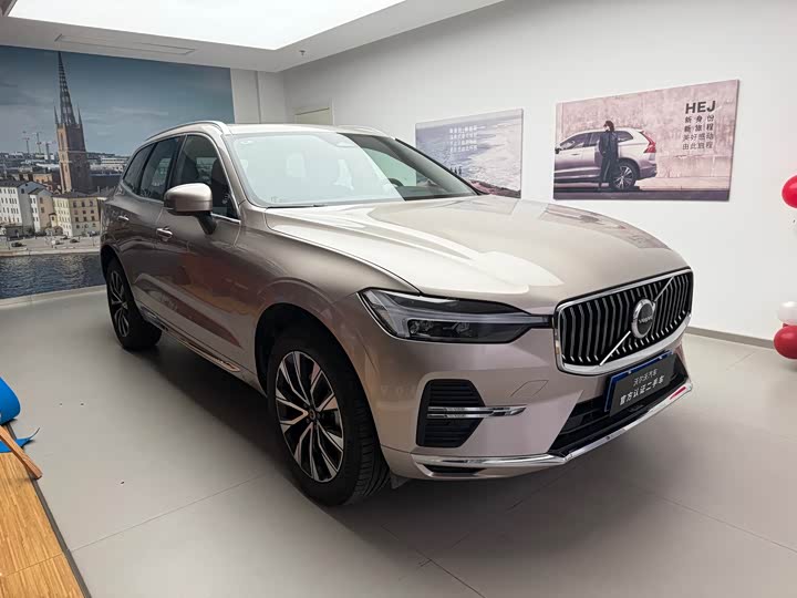 Фото 3 - Volvo XC60