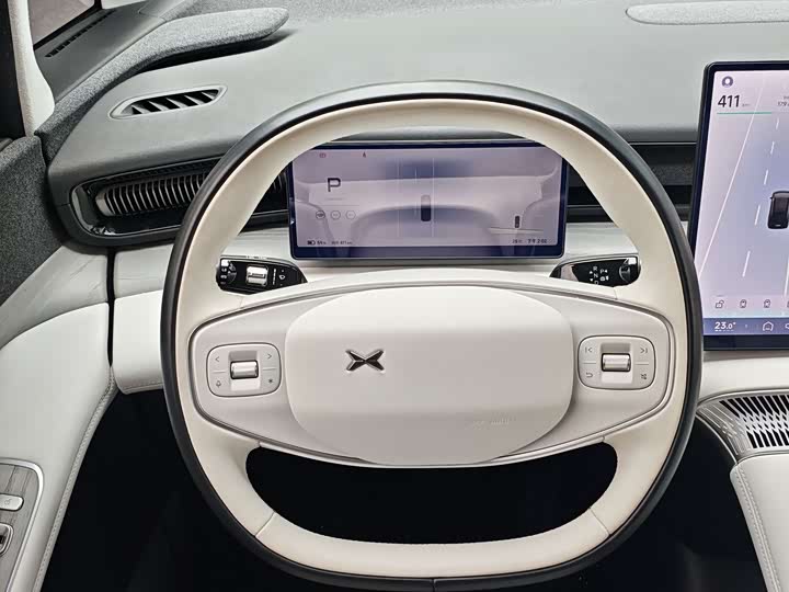 Фото 9 - XPeng X9