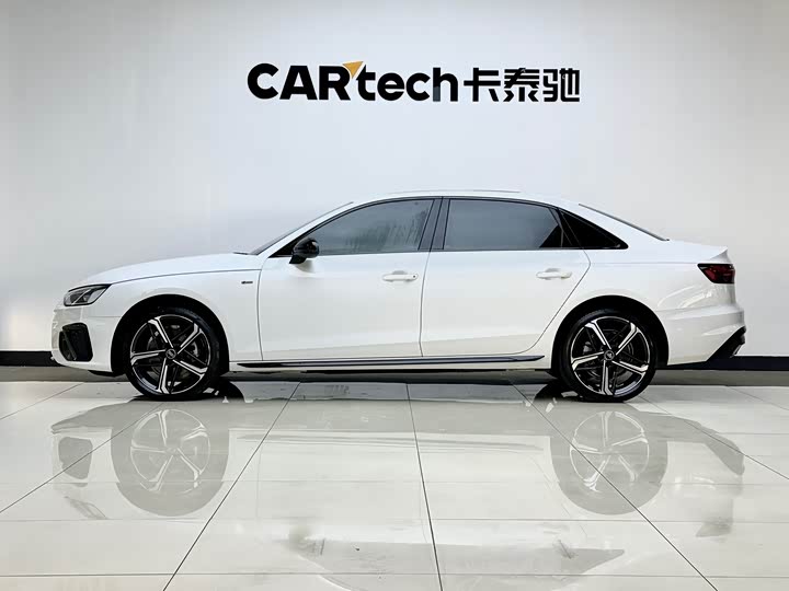 Фото 5 - Audi A4L