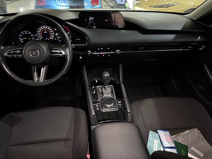 Photo 4 - Mazda 3 (Axela)