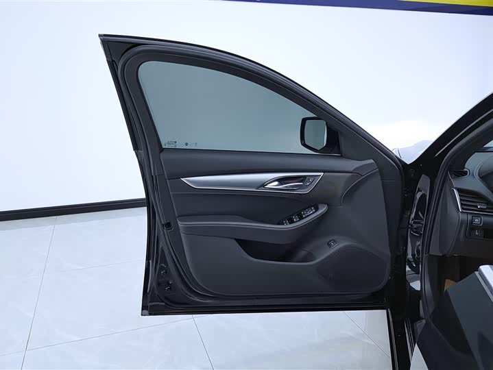 Photo 7 - Cadillac CT5