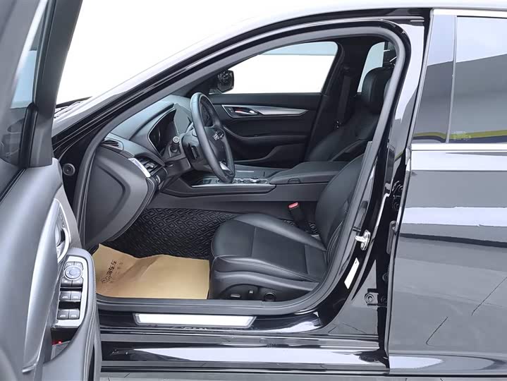 Photo 9 - Cadillac CT5