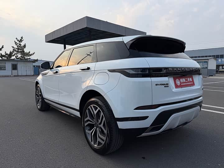 Photo 4 - Land Rover Range Rover Evoque L Hybrid