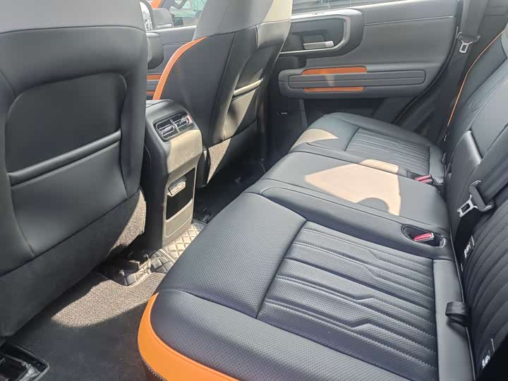 Фото 7 - BAIC Beijing BJ40