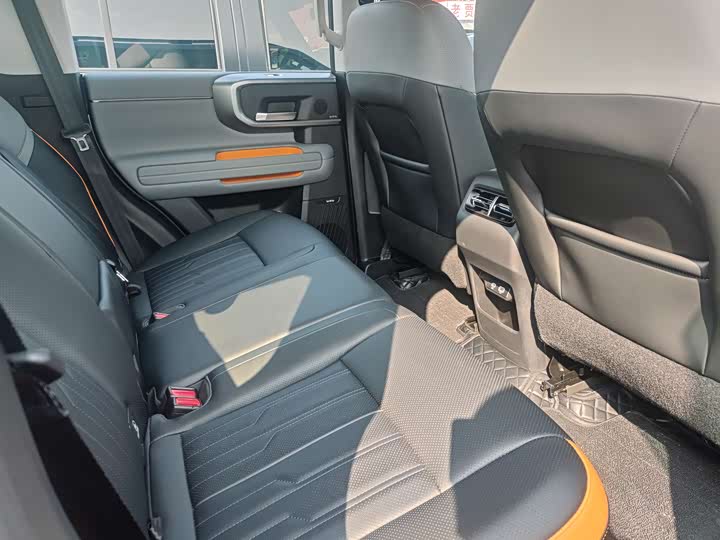 Фото 9 - BAIC Beijing BJ40