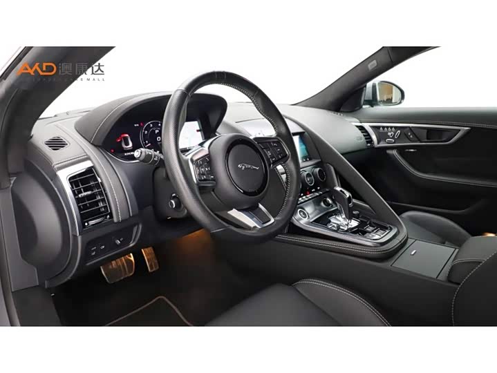 Фото 5 - Jaguar F-Type