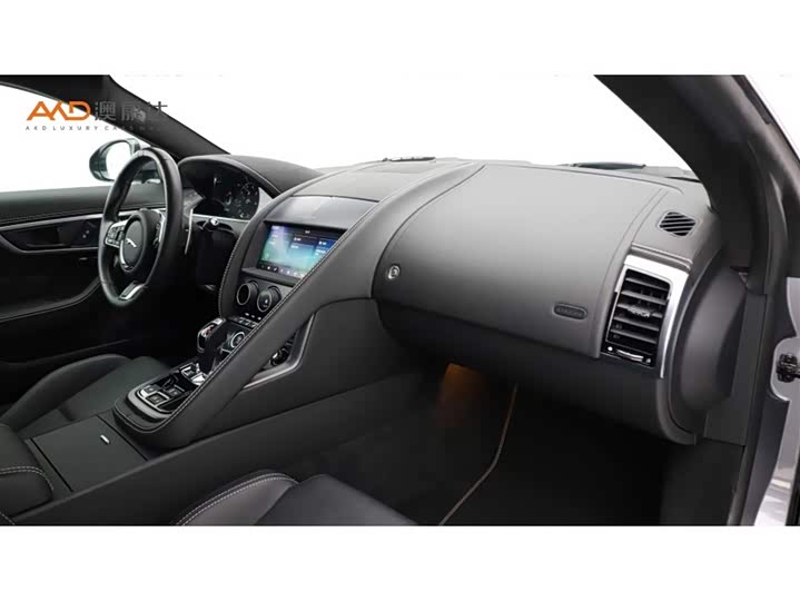 Фото 6 - Jaguar F-Type