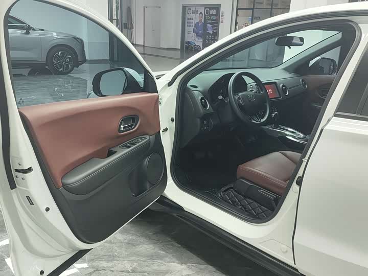 Фото 7 - Honda XR-V