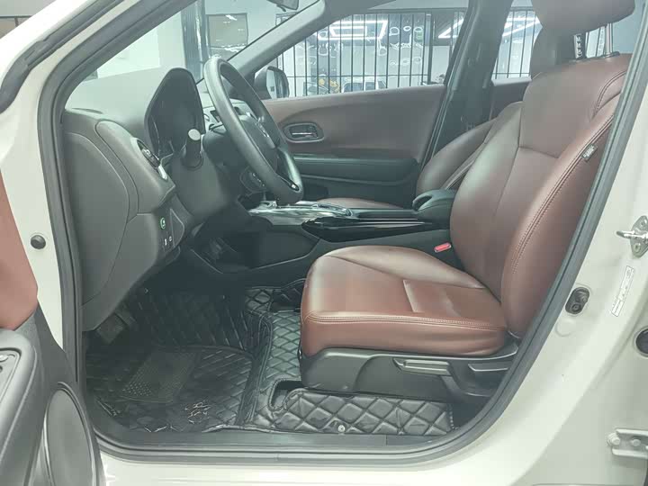 Фото 8 - Honda XR-V