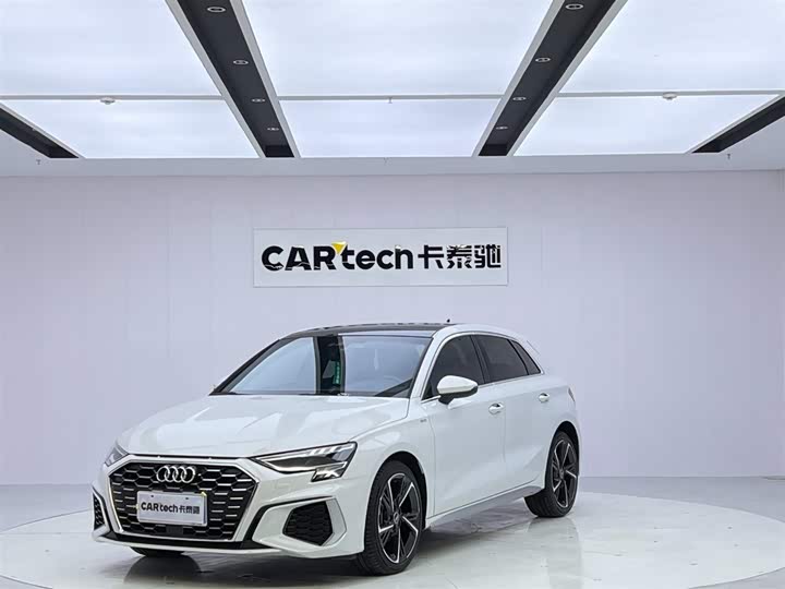 Фото 1 - Audi A3