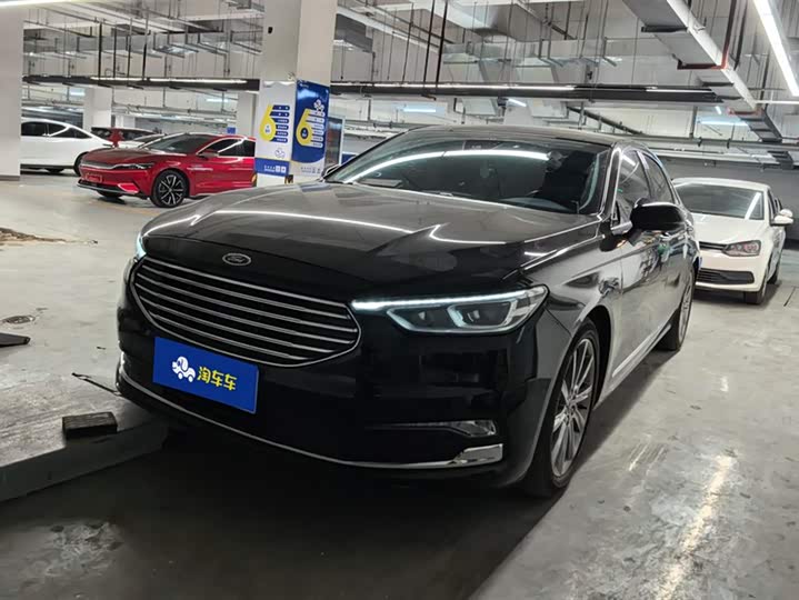 Photo 1 - Ford Taurus