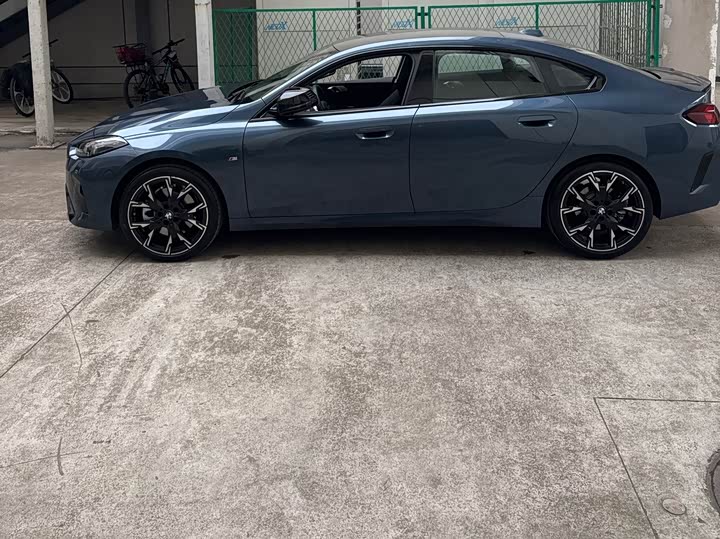 Фото 3 - BMW 2 Series