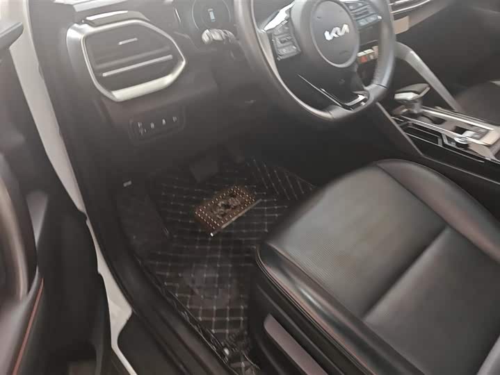 Фото 9 - Kia Sportage GT-line