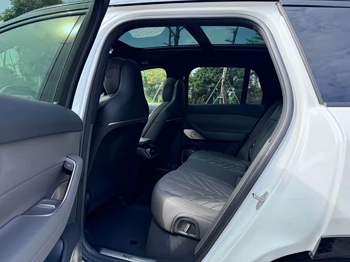 Фото 9 - Nio ES6