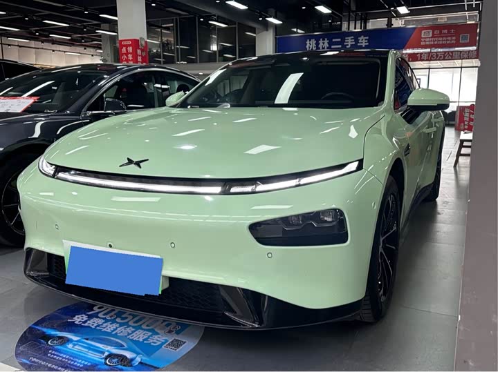 Фото 1 - XPeng P7