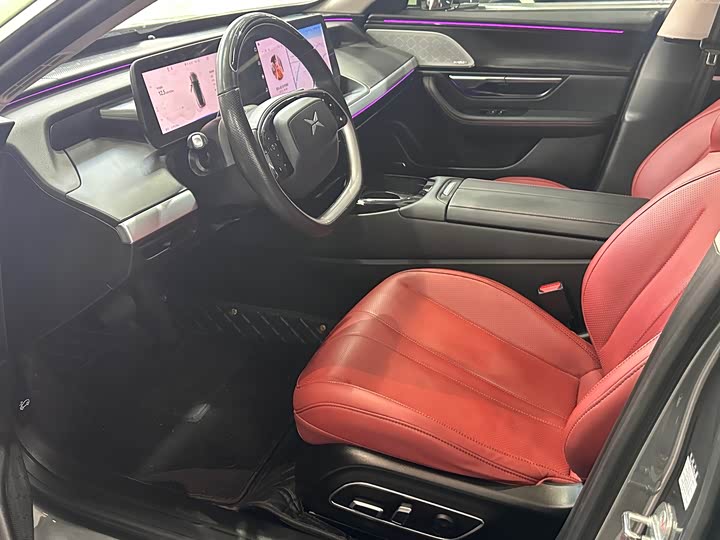 Фото 4 - XPeng P7