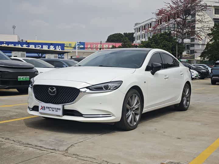 Photo 1 - Mazda Atenza