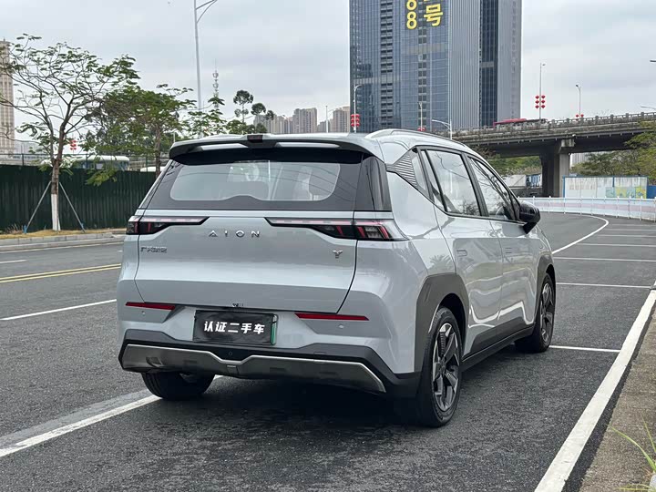 Фото 3 - GAC Aion Y
