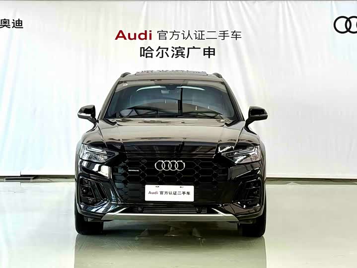 Фото 2 - Audi Q5L