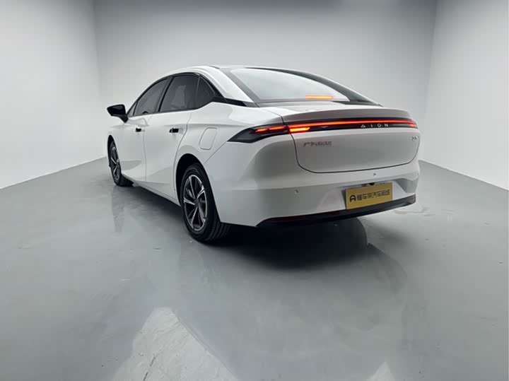 Фото 3 - GAC Aion S Max