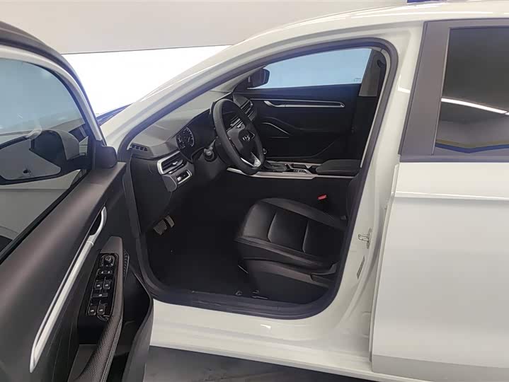 Фото 9 - Geely Emgrand