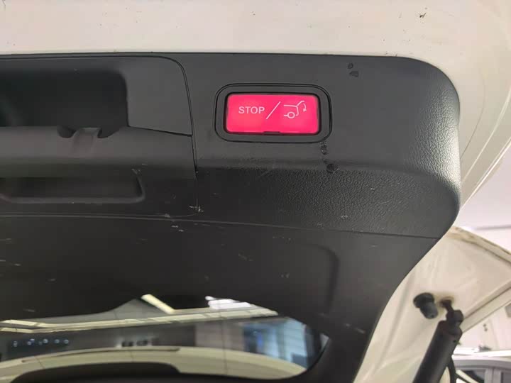 Фото 3 - Mercedes-Benz GLB-Class