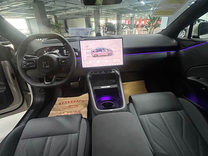 Фото 5 - Zeekr 007 GT