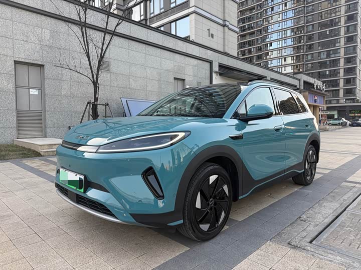 Фото 1 - BYD Sea Lion 05 EV