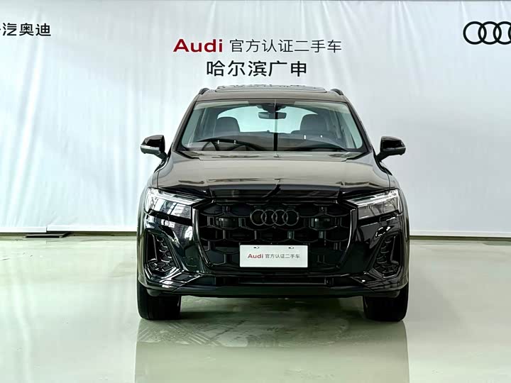 Фото 2 - Audi Q7