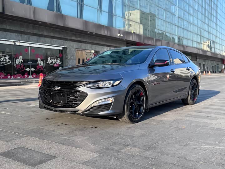 Фото 1 - Chevrolet Malibu XL