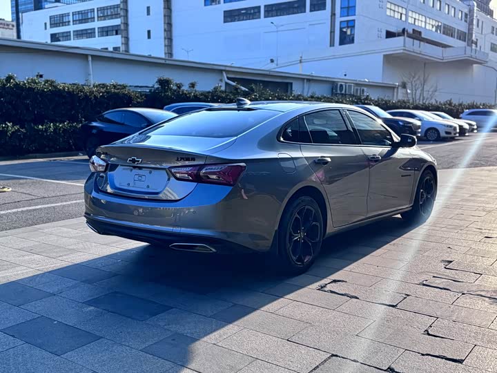 Фото 4 - Chevrolet Malibu XL