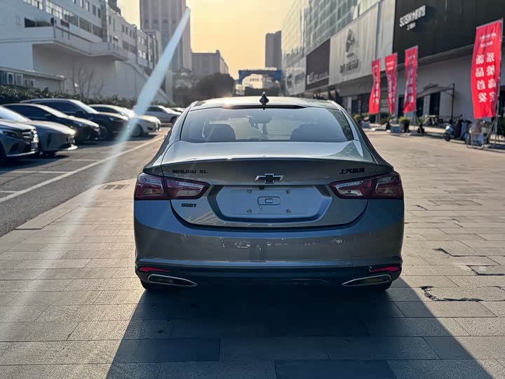 Фото 5 - Chevrolet Malibu XL