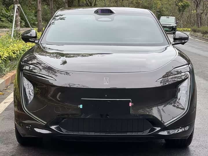 Фото 2 - Avatr 07